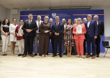 02.09.2026. Kielce. Świętokrzyski Urząd Wojewódzki. Podpisanie umowy na dofinansowanie inwestycji drogowych / Fot. Jarosław Kubalski - Radio Kielce