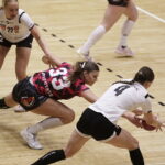Korona Handball zaczyna sezon od zwycięstwa - Radio Kielce Korona Handball zaczyna sezon od zwycięstwa - Radio Kielce