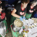 Weki i zupy krem w rywalizacji o Złotą Patelnię Starosty - Radio Kielce 13.09.2026. Ciekoty. Festiwal „Smaki Babiego Lata” / Fot. Jarosław Kubalski - Radio Kielce