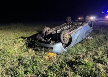 18.09.2026. Piasek Wielki. Dachowanie / Źródło: PSP Busko-Zdrój
