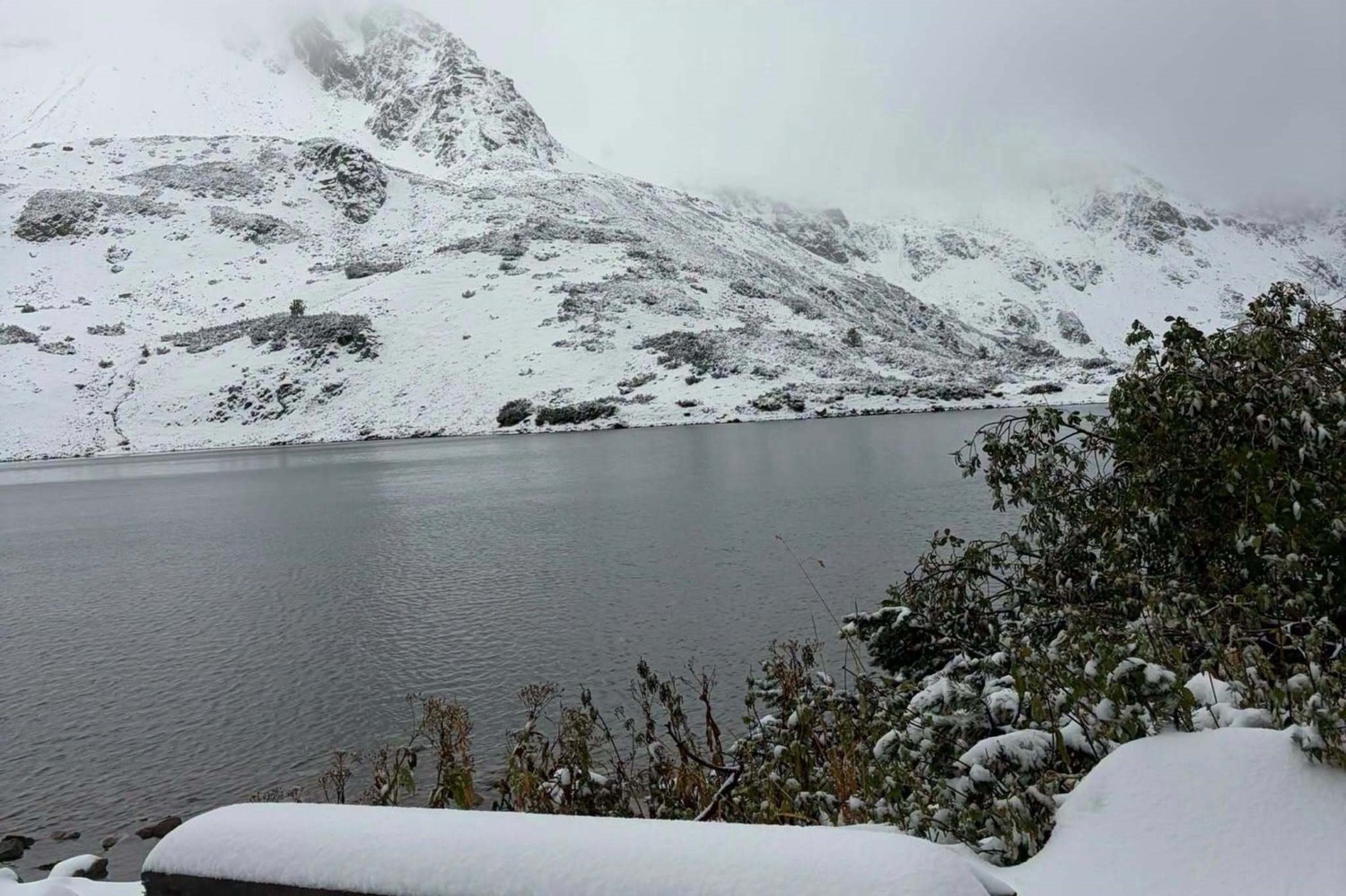 Tatry. TOPR ostrzega przed samoistnymi lawinami