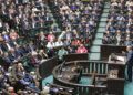 Sejm ponownie uchwalił ustawę o opodatkowaniu nadzwyczajnych zysków koncernów paliwowych