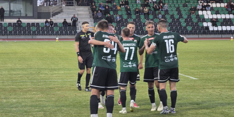 17.10.2026. Starachowice. Mecz Star Starachowice - Korona II Kielce. / Fot. Maciej Makuła - Radio Kielce