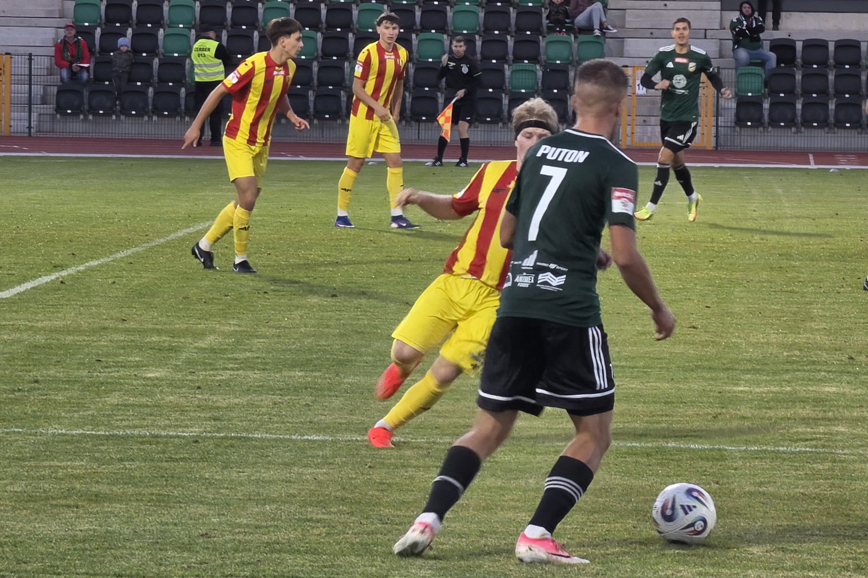 Derby w Starachowicach dla Staru