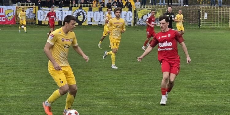 24.10.2026. Połaniec. Mecz Czarni Połaniec - AKS 1947 Busko Zdrój / Fot. Maciej Makuła - Radio Kielce