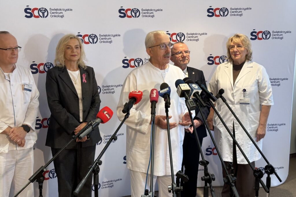 23.10.2026. Kielce. ŚCO. Briefing prasowy poświęcony idei dawstwa szpiku oraz inicjatywie „Samorząd z Sercem” / Fot. Stanisław Nowaczek - Radio Kielce