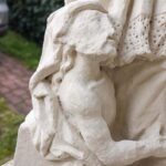 Skalbmierz. Zabytkowa figura św. Stanisława - biskupa krakowskiego, męczennika i głównego patrona Polski / Źródło: Miasto i Gmina Skalbmierz - Facebook
