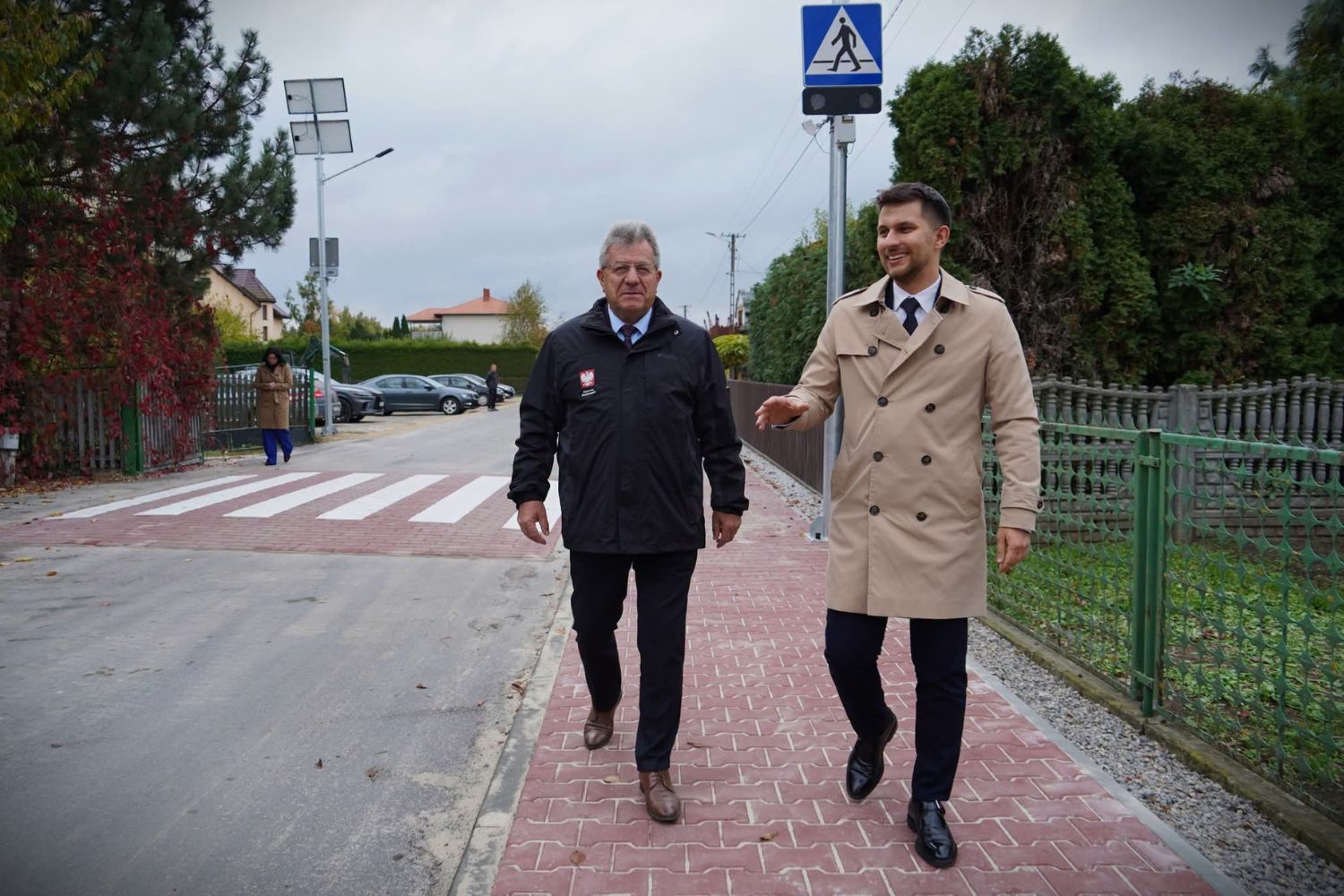 Mieszkańcy mają chodnik, a ulice nową nawierzchnię