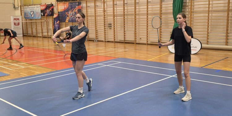 20.10.2026. Suchedniów. Mistrzostwa województwa świętokrzyskiego w badmintonie szkół ponadpodstawowych / Fot. Maciej Makuła - Radio Kielce