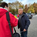 30.10.2026. Starachowice. Akcja rozdawania odblasków / Fot. St. sierżant Klaudia Saramak KPP Starachowice