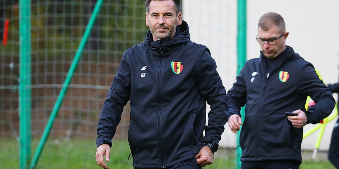 20.10.2026. Kielce. Trening Korony Kielce z nowym trenerem - Robertem Kolendowiczem / Fot. Wiktor Taszłow - Radio Kielce