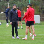 20.10.2026. Kielce. Trening Korony Kielce z nowym trenerem - Robertem Kolendowiczem / Fot. Wiktor Taszłow - Radio Kielce