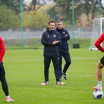 20.10.2026. Kielce. Trening Korony Kielce z nowym trenerem - Robertem Kolendowiczem / Fot. Wiktor Taszłow - Radio Kielce