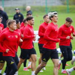20.10.2026. Kielce. Trening Korony Kielce z nowym trenerem - Robertem Kolendowiczem / Fot. Wiktor Taszłow - Radio Kielce