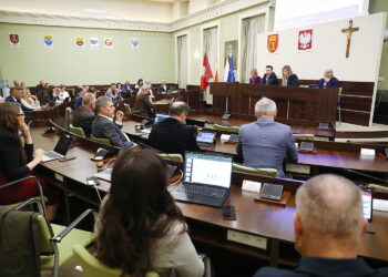 Będzie konsolidacja długu i będą inwestycje. Jest decyzja