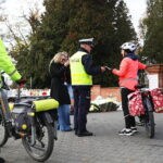 30.10.2026. Akcja rozdawania odblasków / Fot. Wiktor Taszłow - Radio Kielce