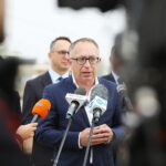 05.10.2026. Kielce. Konferencja prasowa poświęcona podpisaniu umów na budowę nowych przystanków przy liniach kolejowych 70 i 75 / Fot. Wiktor Taszłow - Radio Kielce