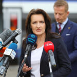 05.10.2026. Kielce. Konferencja prasowa poświęcona podpisaniu umów na budowę nowych przystanków przy liniach kolejowych 70 i 75 / Fot. Wiktor Taszłow - Radio Kielce