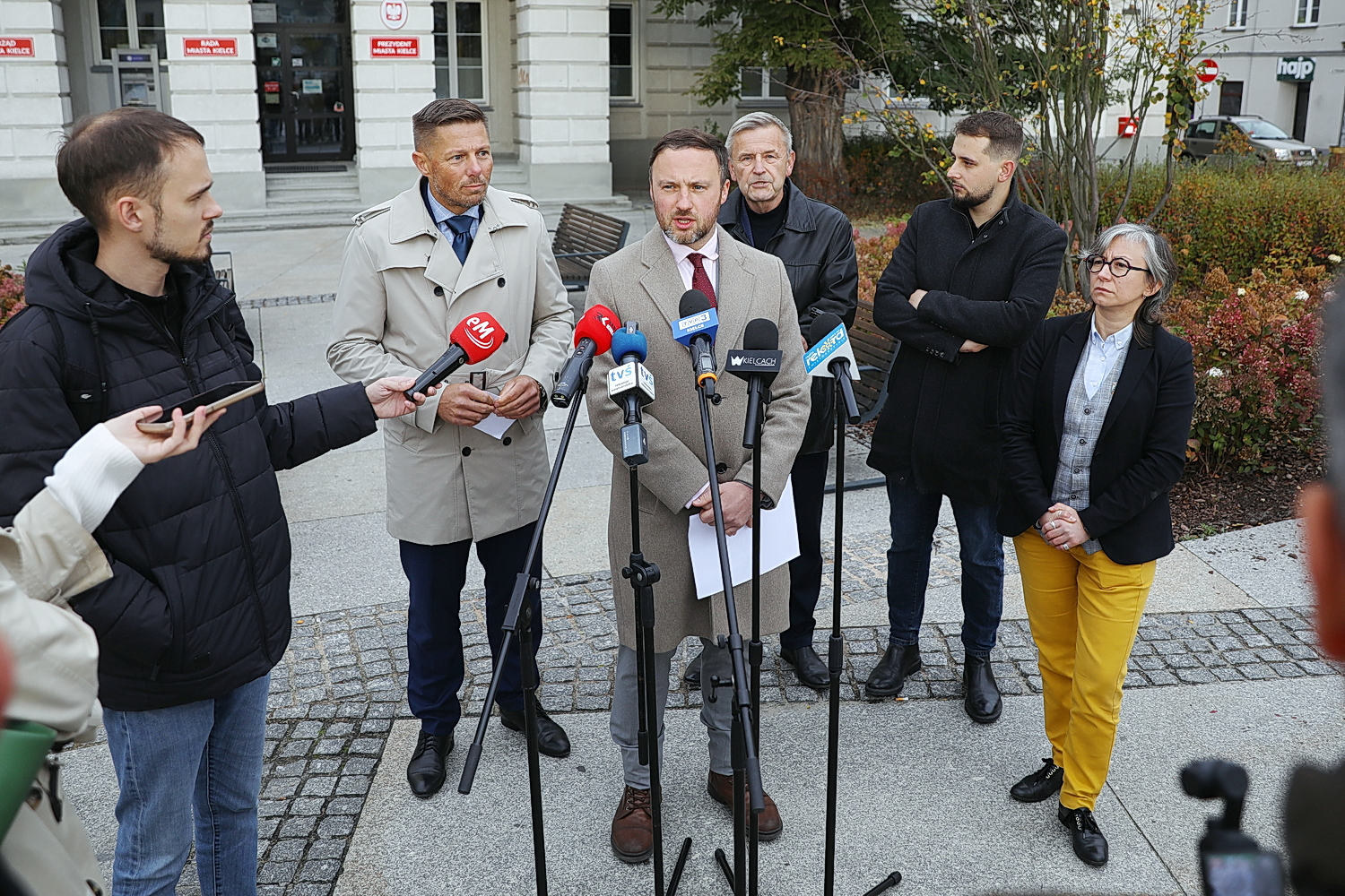 Czarne chmury zbierają się nad przewodniczącym Rady Miasta Kielce