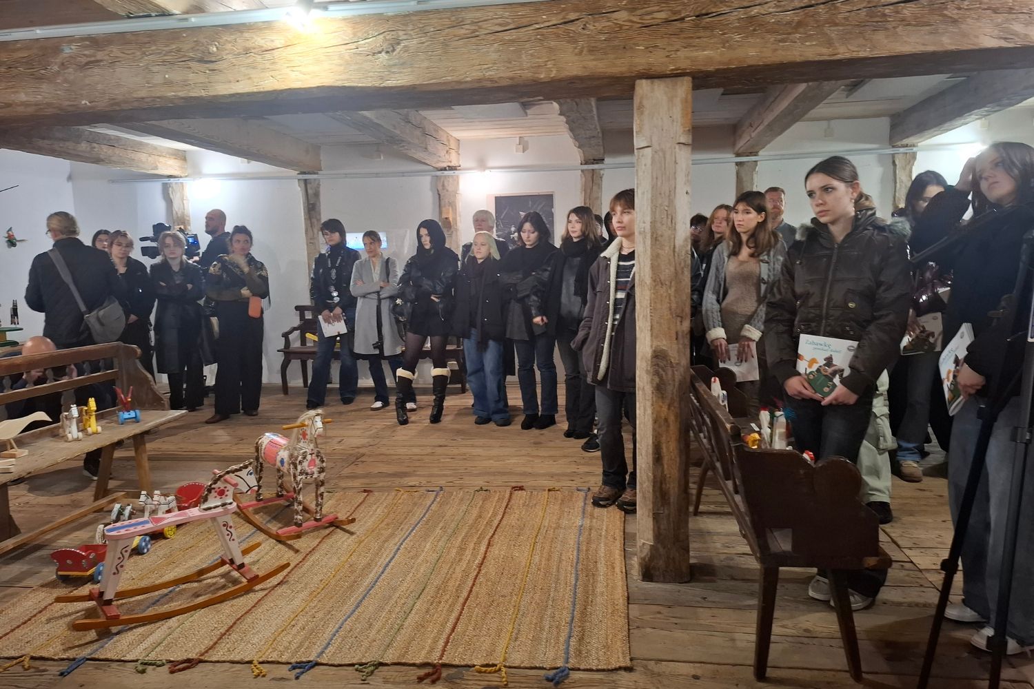 Tradycja spotyka nowoczesność. Zabawki młodych twórców w Tokarni
