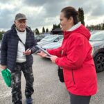 30.10.2026. Starachowice. Akcja rozdawania odblasków / Fot. St. sierżant Klaudia Saramak KPP Starachowice