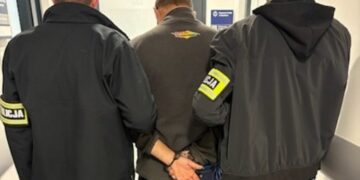 Trzy dożywotnie zakazy prowadzenia pojazdów i 2 promile za kierownicą