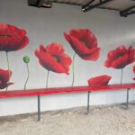 30.10.2026. Młodzawy w gminie Pińczów. Mural będący częścią projektu „Kultura na Przystankach - Murale naszej historii”, realizowanego przez Towarzystwo Przyjaciół Ponidzia / Fot. Marta Gajda-Kruk - Radio Kielce