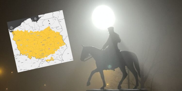 Nadciąga gęsta mgła. Może być niebezpiecznie