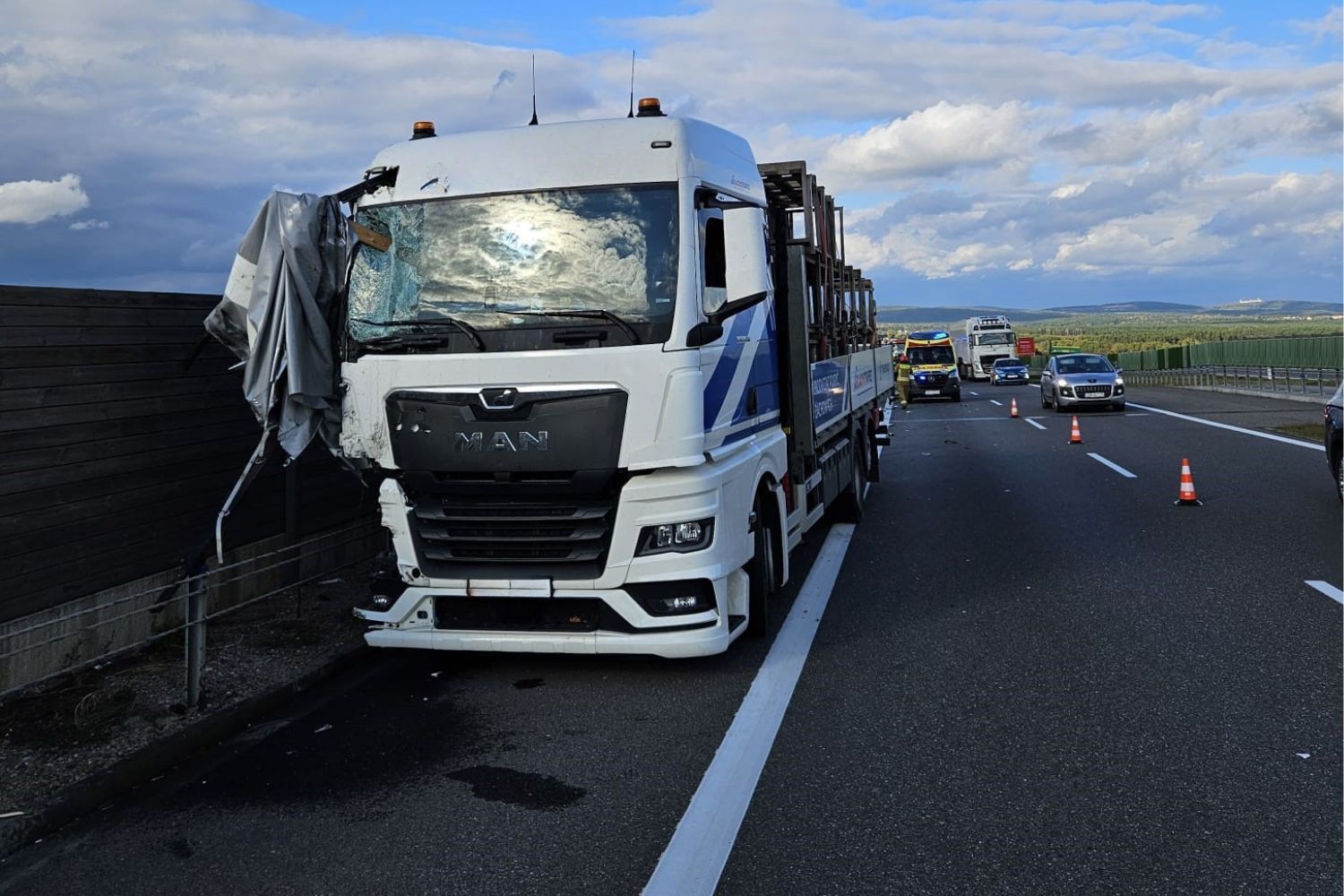 Groźny wypadek na trasie ekspresowej