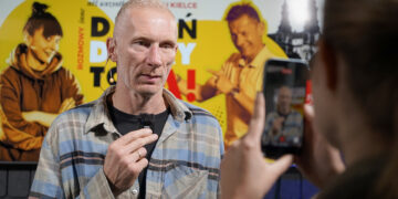 Karol Bielecki – gość audycji „Dzień Dobry, to Ja! Rozmowy inne niż wszystkie w Radiu Kielce” / Fot. Karolina Piasecka – Radio Kielce