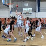 24.10.2026. Kielce. II liga koszykarzy: UJK Kielce - Siarka Tarnobrzeg / Fot. Kamil Król - Radio Kielce