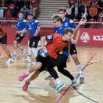Radosny handball w Ostrowcu i pewne zwycięstwo Wojowników