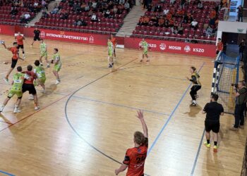 10.10.2026. Ostrowiec Św. I liga pilkarzy ręcznych. KSZO - CMC Virtu Viret Zawiercie / Fot. Kamil Król - Radio Kielce