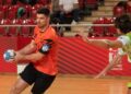 Na zdjęciu (z lewej): Sebastian Włoskiewicz / źródło KSZO Handball - Facebook
