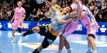21.10.2026. Kriens w prowincji Lucerna. Mecz 5. kolejki Ligi Mistrzów piłkarzy ręcznej: HC Kriens-Lucerna - Industria Kielce. / Fot. Philipp Schmidli - PAP/EPA