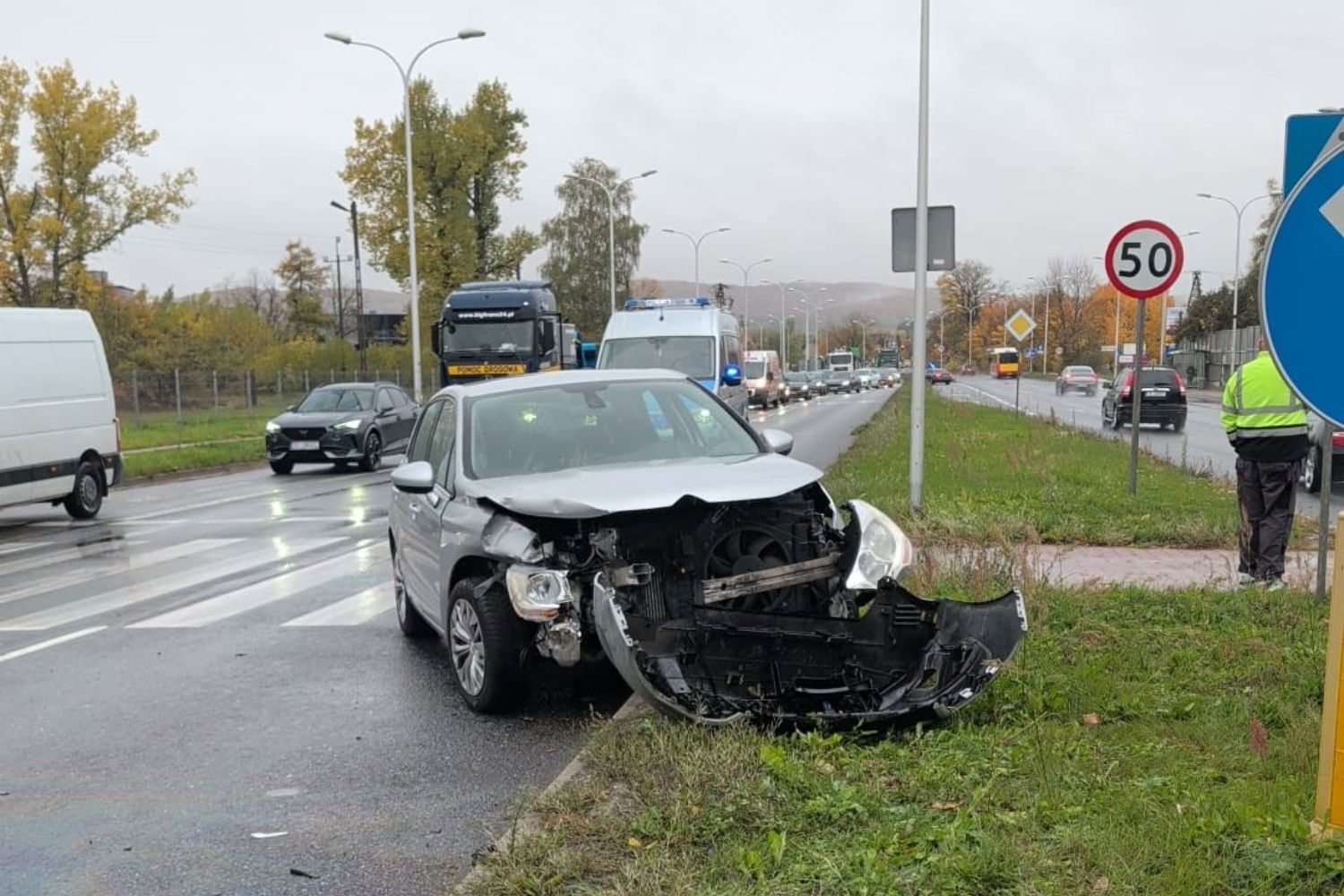 Kolizja na ul. Krakowskiej powodem porannych korków