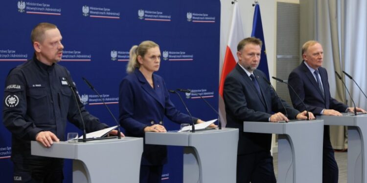 09.10.2026. Warszawa. Konferencja prasowa / Fot. PAP/Paweł Supernak