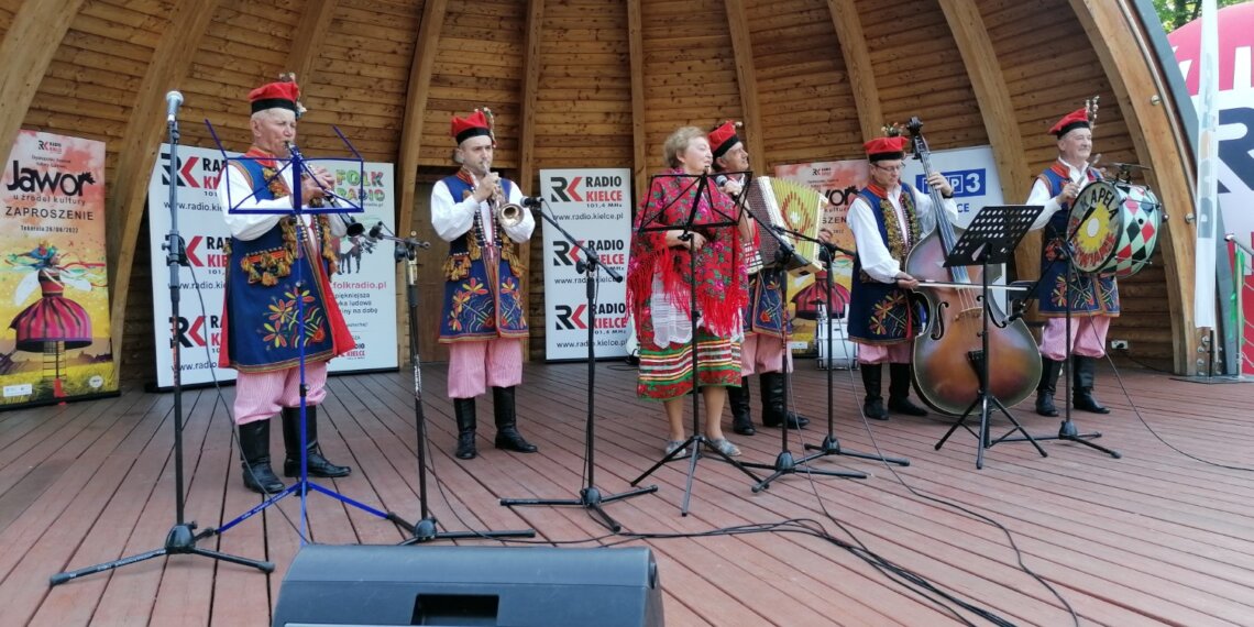 19.06.2022. Busko-Zdrój. „Jawor u źródeł kultury. Zaproszenie” / Fot. Marta Gajda-Kruk - Radio Kielce