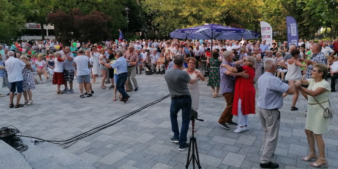 19.06.2022. Busko-Zdrój. „Jawor u źródeł kultury. Zaproszenie” / Fot. Marta Gajda-Kruk - Radio Kielce